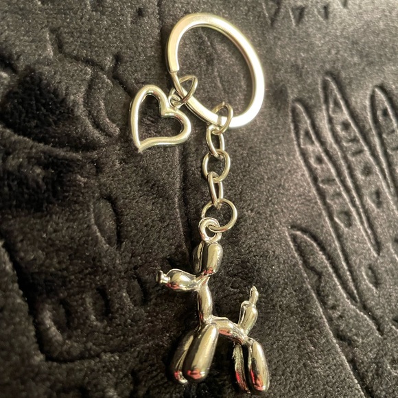 BALLOON DOG | Dainty Silver Bag Charm | Keychain (Brand New) ✨ - Picture 4 of 9